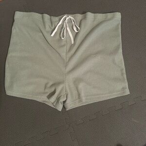 SHEIN Waffle knit adjustable maternity shorts size Large